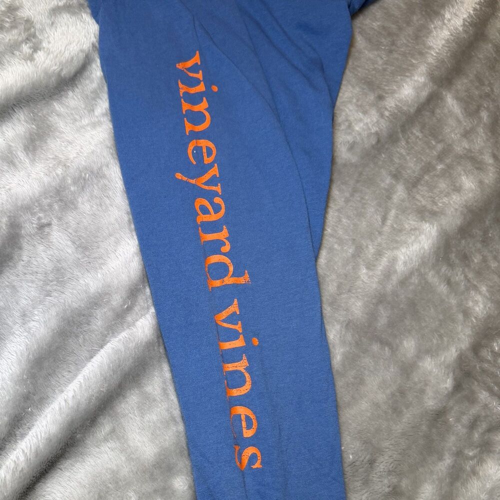 Vineyard Vines Mens Size Large Lot of 2 Long Sleeve Pocket T-Shirt Blue Casual - Picture 7 of 16